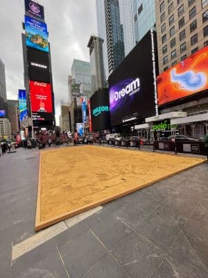 Giant sandbox